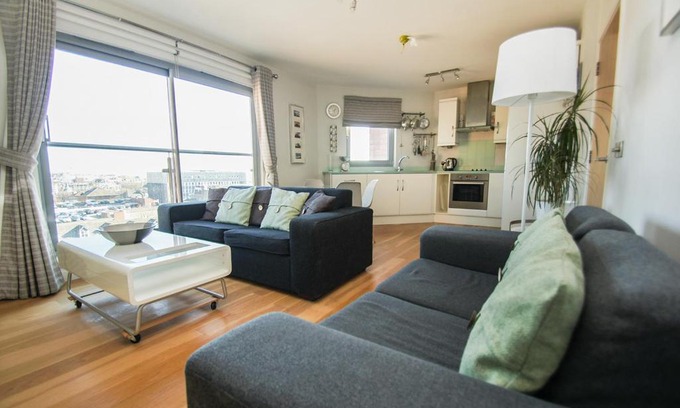 Brighton City Centre Apartment | Clock Tower 2 - Central - by Brighton Holiday Lets