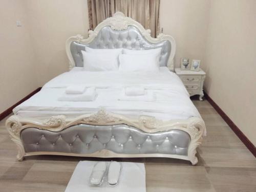 Ranong Bed & Breakfast | close