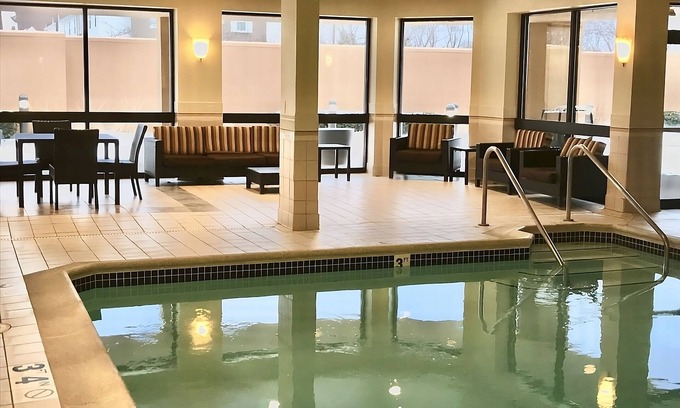 West Dundee House | Close to Attractions! FREE Parking, Indoor Pool, Minutes Away from Frazier Park!
