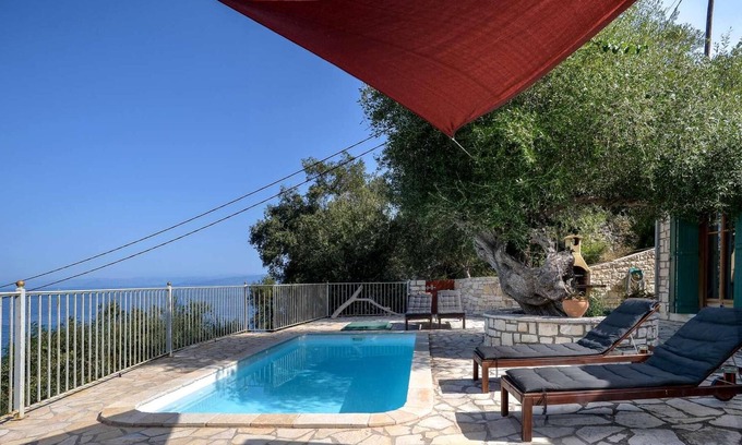 Longos Villa | Close to the beach and enjoying fabulous sea views