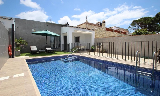 Conil de la Frontera House | Close to town, child-safe pool for the perfect family holiday, wifi, air conditioning - Casa Chaparro 2 -