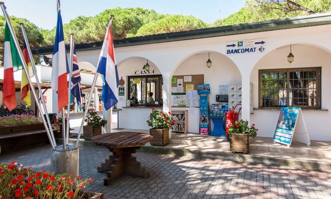 Marina di Ravenna RV Rental | Club Del Sole Rivaverde Easy Camping Village