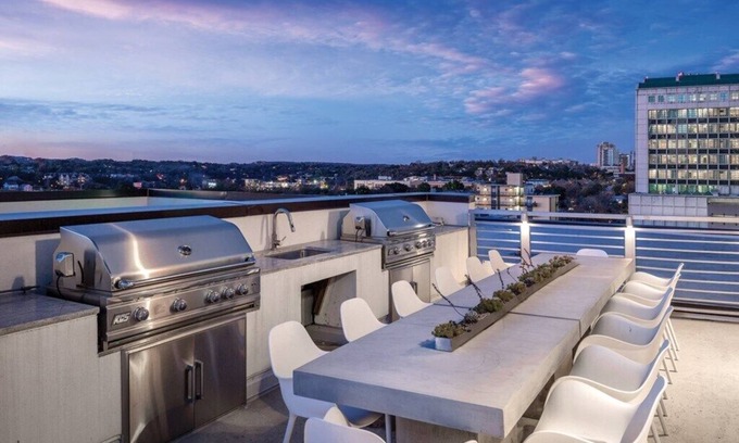 Civic District Condo | Club Wyndham Austin, Texas,2 Bedroom Deluxe Suite