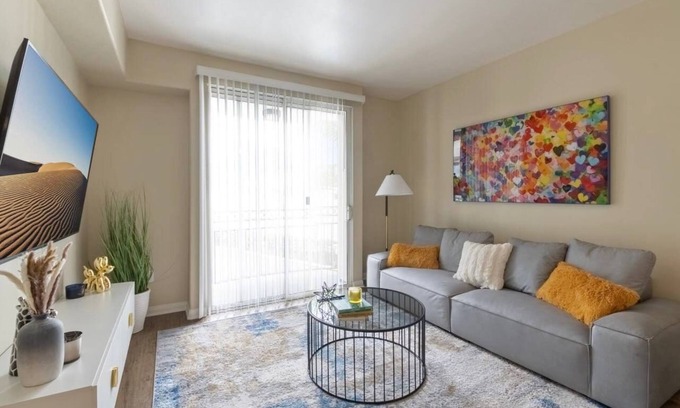 Del Rey Apartment | Coastal 1BR Getaway | Free Parking, Pool & Gym