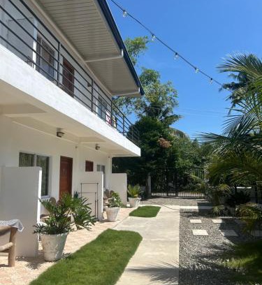 Basdiot Hotel | Coconut Inn Moalboal