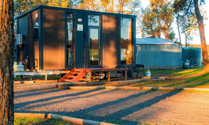 Colinroobie House | Coleslea by Tiny Away