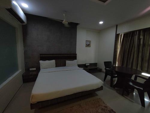 Daulatabad Hotel | Collection O Aurangabad Central Bus Terminal