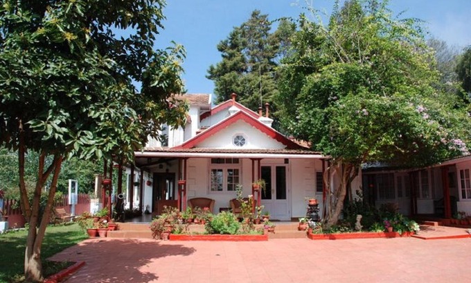 Coonoor House | Colonial 4 B/R Home, Great for Families, Coonoor