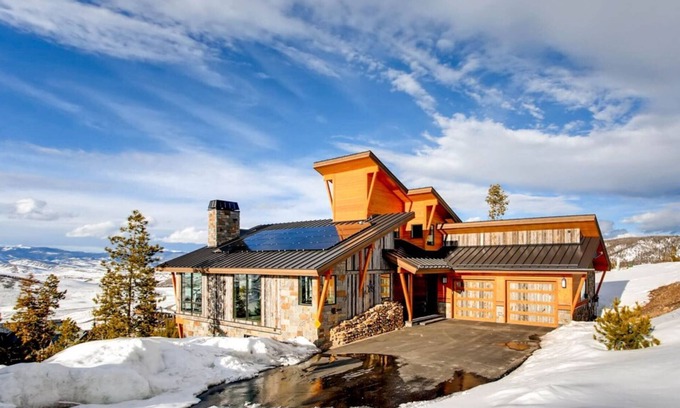 Granby House | Colorado's Coolest Ski In/Out Home - World Class Mtn. Biking, Hiking & Fishing