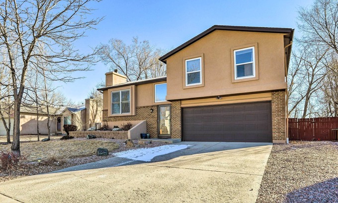 Southeast Colorado Springs House | Colorado Springs House: 5 Mi to Downtown