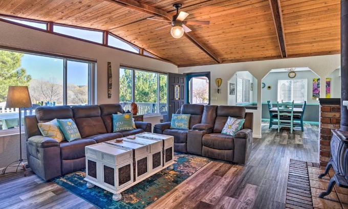 Cottonwood-Verde Village House | Colorful Cottonwood Home Walk to Verde River!