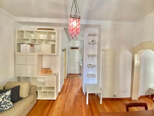 Washington Apartment | Coluccio Home 15