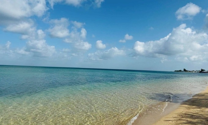 El Combate Apartment | Combate Beach View - Apt 1