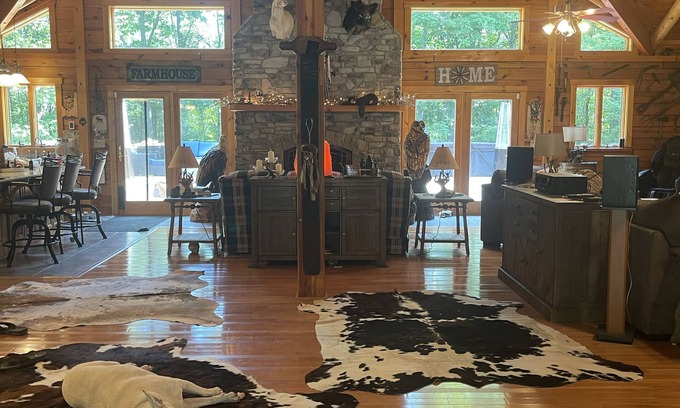 Madera Bed & Breakfast | Come As A Guest Leave As Part of the Family