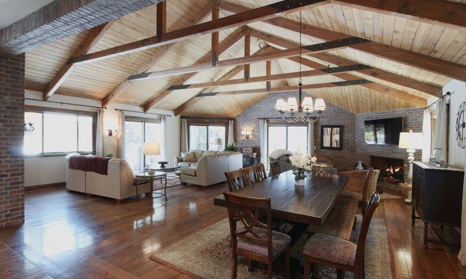 Solvang House | Come Be Our Guests at The Solvang Dolphin House "Delfin Huset"