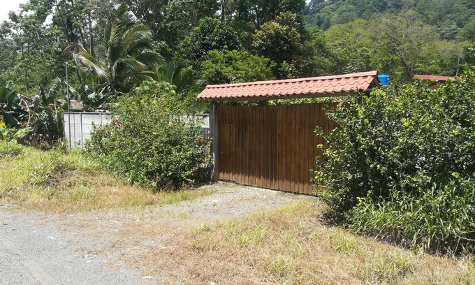 Cahuita Villa | Come relax and enjoy with yours ay Villa Tavago