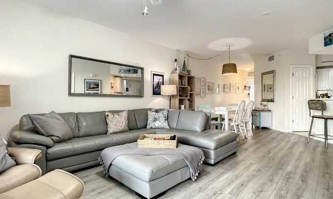 New Smyrna Beach Apartment | Come take in these beautiful views of the ocean in this gorgeous 22 Condo. OW1-302