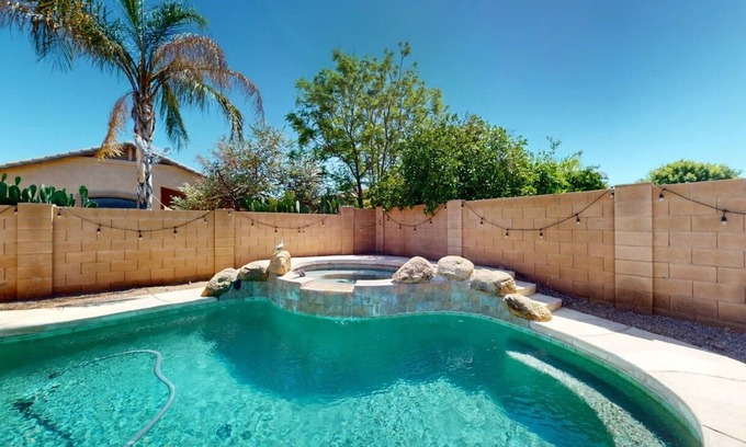 Villages At Queen Creek House | Come Vacation in your own Private Pool & Spa!