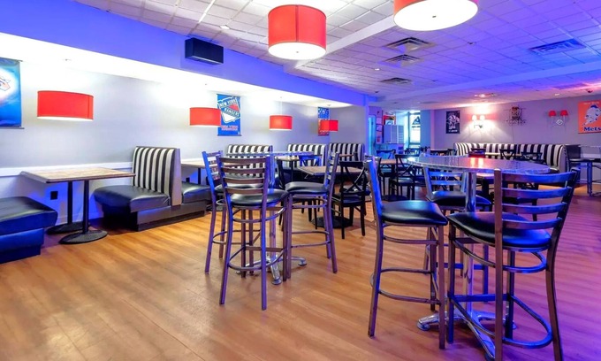 Carteret Hotel | Comfort and Convenience! 2 Comfortable Units, Free Parking, Pets Allowed!