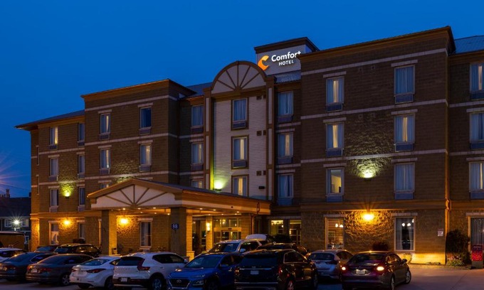 Halifax Hotel | Comfort Hotel Bayer's Lake