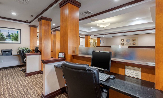 Camden Hotel | Comfort Inn & Suites Camden