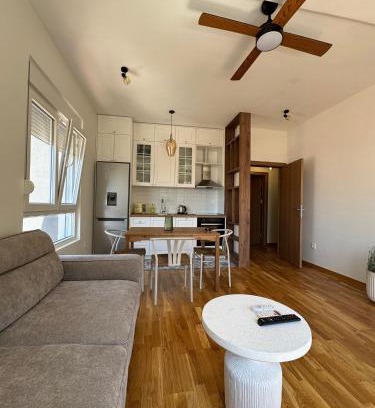 Lazi Apartment | Comfort Stylish Apartment IVSOLE