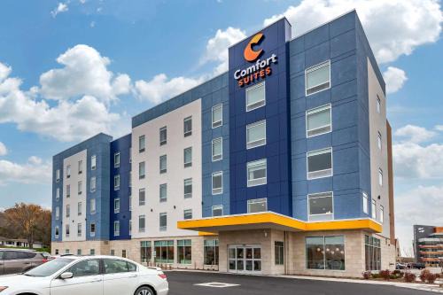 Village of Cottage Grove Hotel | Comfort Suites Cottage Grove-Madison