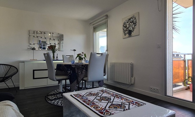 Pleneuf-Val-Andre Apartment | Comfortable apartment 50 m from the large Val beach in the heart of town