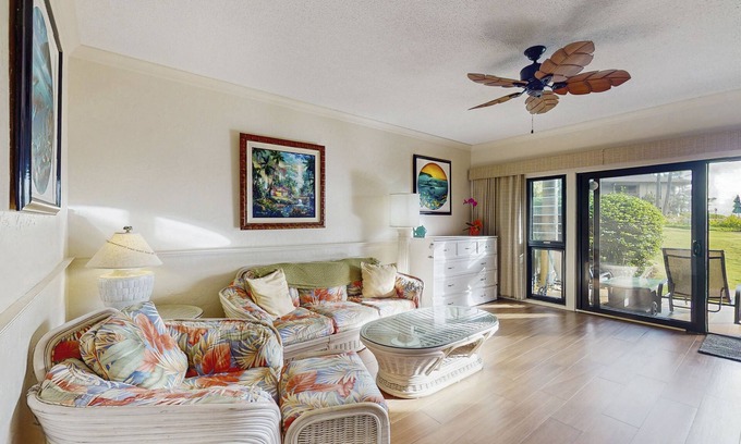 Lihue Condo | Comfortable condo with private shaded lanai, pool, tennis, steps to the beach