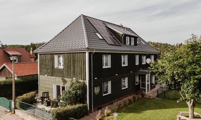 Benneckenstein Apartment | Comfortable apartment with garden on the edge of the forest and yet close to the center