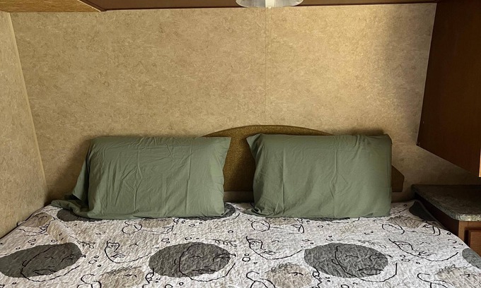 Bodfish Other | Comfortable Guest RV w/EV charger. Semi Rural Area