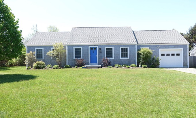 West of Town House | Comfortable Home in a Quiet Centrally Located Nantucket Neighborhood