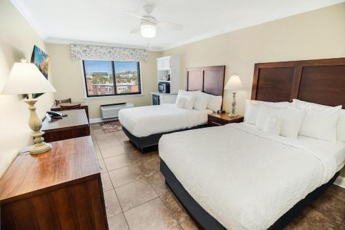 Litchfield by the Sea Apartment | Comfortable Resort View Lodge Room 3rd Floor