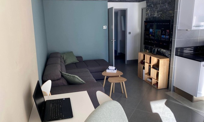 Peyragudes Apartment | Comfortable T3 for 8 with balcony in Peyragudes, ski-in access, free shuttle