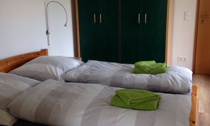 Kobelsdorf Apartment | Comfortable vacation apartment on an idyllic country estate between Dresden & Leipzig