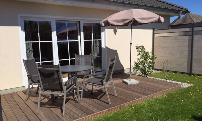 Pruchten House | comfortably furnished semi-detached house with fireplace for 4 people