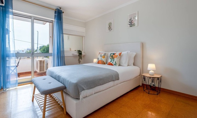 Portimao Apartment | Comfy 3 BDR Flat W/Pool & Balcony by LovelyStay