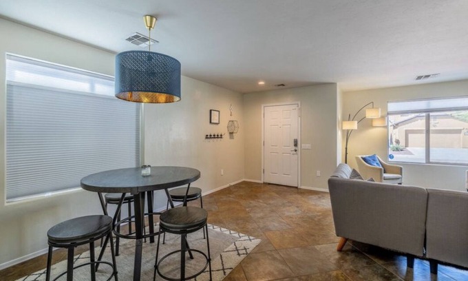 Red Rock House | Comfy Home near Tucson!