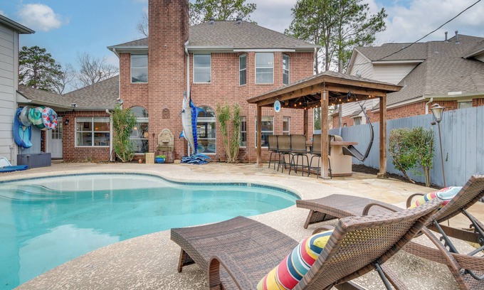 Wimbledon Falls House | Community Perks at Luxe Houston Area Home!