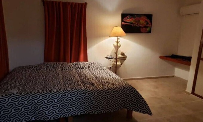 S.M. 57 House | Comoda Habitacion Oshun