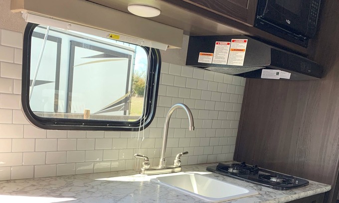 Earlsboro House | Compact Bunkhouse RV on the farm