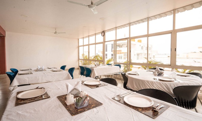 Bellandur Hotel | Compact Tea Square