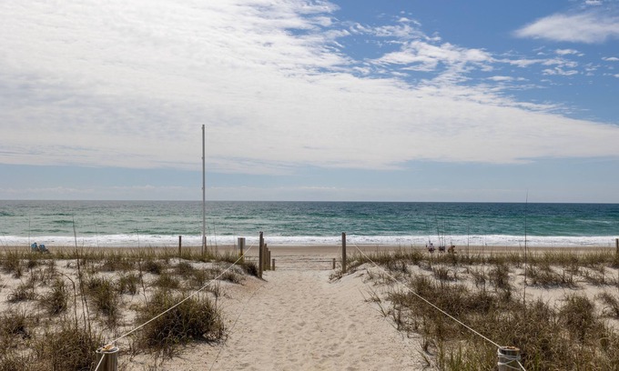 Emerald Isle Condo | Completely renovated beach view Condo in Queens Court Resort!