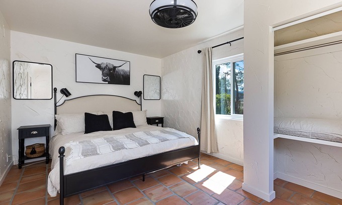 Los Alamos House | Completely Renovated Old Time Los Alamos Home- with recreation Barn!
