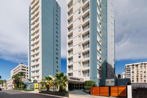 Condado Hotel | Condado Palm Inn San Juan, Tapestry Collection by Hilton