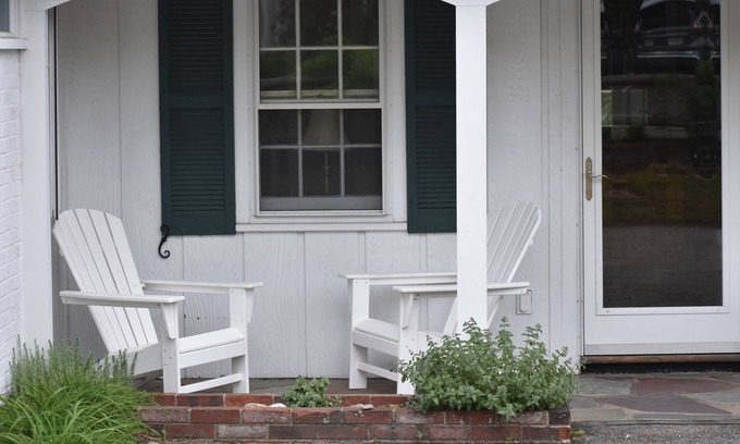 Ogunquit Condo | Condo Rental - Short Walk to Footbridge Beach