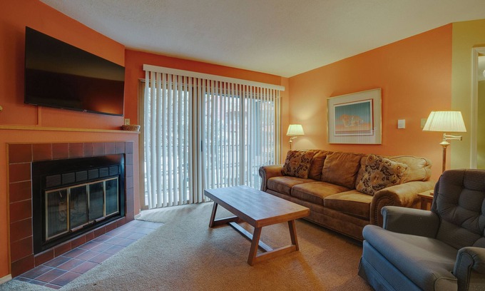 Angel Fire Condo | Condo with Covered parking two blocks from the Slopes!