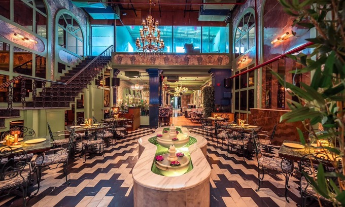 Barakhamba Hotel | Connaught Royale