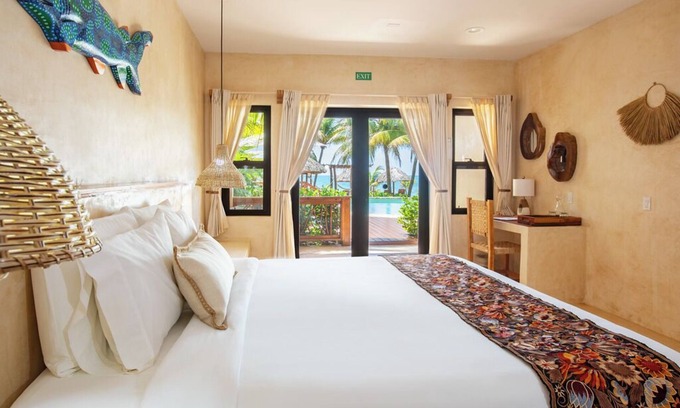 Placencia Hotel | Connected Family Room - Kalimera Beach Hotel