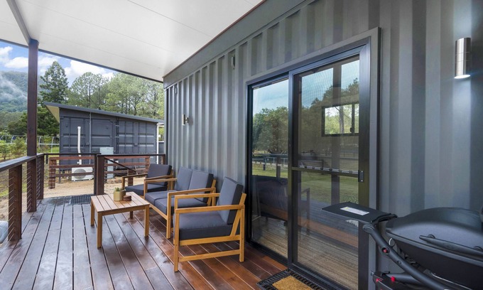 Nimbin House | Contained in Nimbin